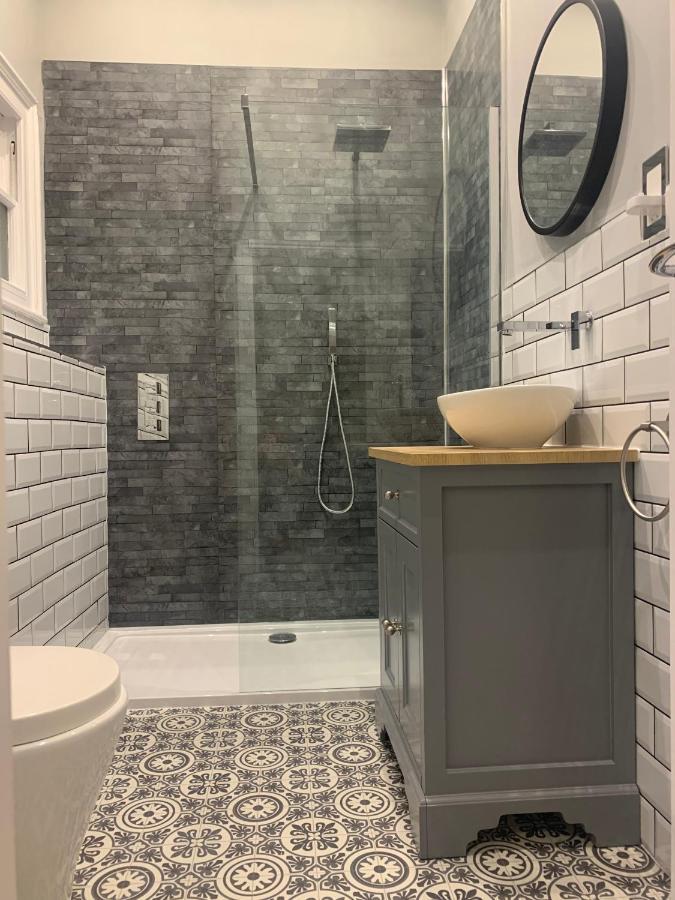 Marina Court Guest house 3*